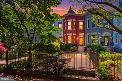 1381 North Carolina Avenue NE, Washington, DC 20002 - Photo 1