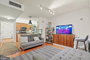 616 E St NW, Washington, DC 20004 - Photo 1