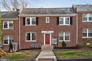 207 Adams St NE, Washington, DC 20002 - Photo 1