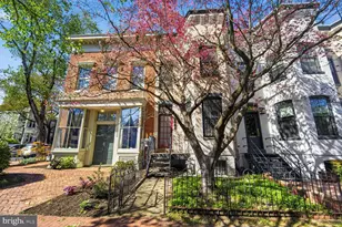 1002 Independence Ave SE, Washington, DC 20003 - Photo 1