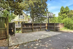 3722 McKinley St NW, Washington, DC 20015 - Photo 61