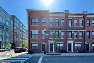 725 Parkside Pl NE, Washington, DC 20019 - Photo 1