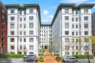 2123 California St NW, Washington, DC 20008 - Photo 1