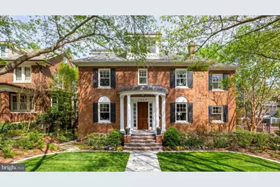 2809 34th Place NW, Washington, DC 20007 - Photo 1