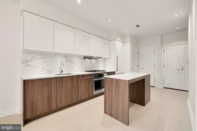 1427 Rhode Island Avenue NW #402, Washington, DC 20005 - Photo 1
