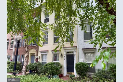 810 Capitol Square Place SW, Washington, DC 20024 - Photo 1