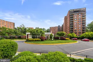 4201 Cathedral Ave NW, Washington, DC 20016 - Photo 1