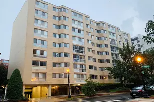922 24th Street NW, Washington, DC 20037 - Photo 1