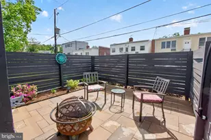 2228 40th St NW, Washington, DC 20007 - Photo 17
