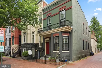 230 11th Street SE, Washington, DC 20003 - Photo 1