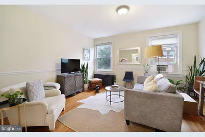 1426 12th Street NW #5, Washington, DC 20005 - Photo 1