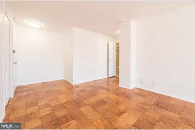 1545 18th Street NW #812, Washington, DC 20036 - Photo 1