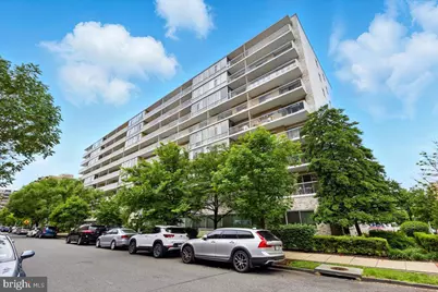730 24th Street NW #715, Washington, DC 20037 - Photo 1