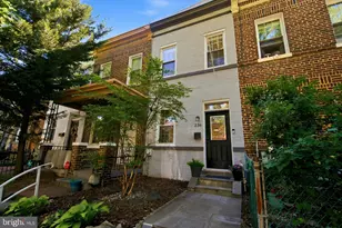 236 Warren St NE, Washington, DC 20002 - Photo 1