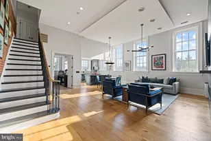 725 5th St SE, Washington, DC 20003 - Photo 1