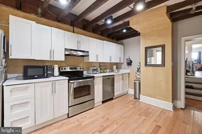 1425 Wisconsin Avenue NW #1, Washington, DC 20007 - Photo 1