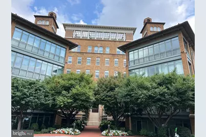 2425 L Street NW #421, Washington, DC 20037 - Photo 1