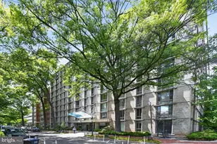 950 25th St NW, Washington, DC 20037 - Photo 1