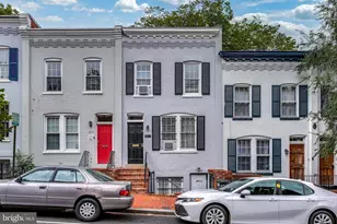 1211 33rd St NW, Washington, DC 20007 - Photo 1