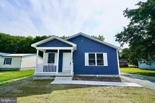 109 Main St, Ellendale, DE 19941 - Photo 1