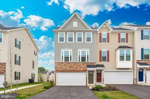 324 Pemberton Park Ln, Frederick, MD 21703 - Photo 1