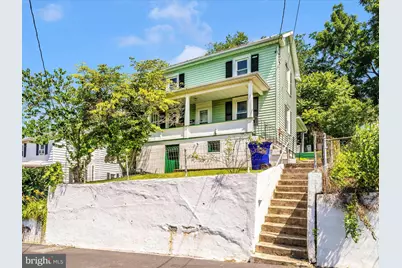 7 W B Street, Brunswick, MD 21716 - Photo 1