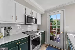 8033 Hollow Reed Ct, Frederick, MD 21701 - Photo 1