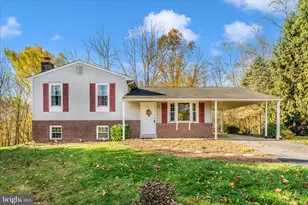 11023 Horseshoe Dr, Frederick, MD 21701 - Photo 1