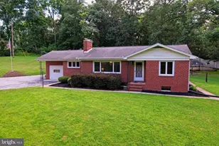 17026 Eylers Valley Rd, Emmitsburg, MD 21727 - Photo 1
