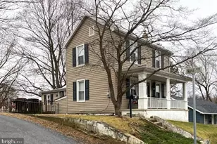 14 W G St, Brunswick, MD 21716 - Photo 1