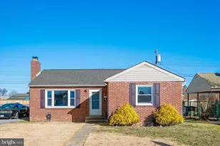 809 Shawnee Dr, Frederick, MD 21701 - Photo 1