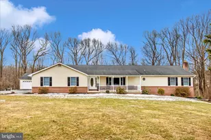 4134 Walnutwood Ct, Mount Airy, MD 21771 - Photo 1