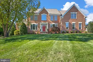 24 Woodmere Cir, Middletown, MD 21769 - Photo 1