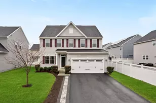 5246 Red Maple Dr, Frederick, MD 21703 - Photo 1