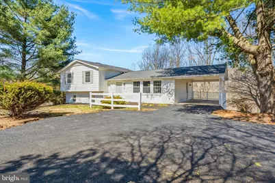 5817 Western View Place, Mount Airy, MD 21771 - Photo 1