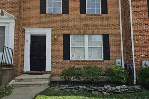 104 S Oak Cliff Ct S, Mount Airy, MD 21771 - Photo 1