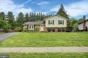 121 Albany Ave E, Walkersville, MD 21793 - Photo 1