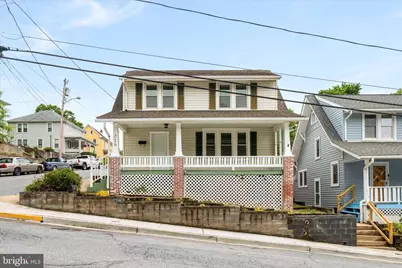 218 N Delaware Avenue, Brunswick, MD 21716 - Photo 1