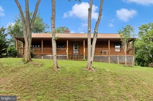 4720 Rocky Mills Dr, Frederick, MD 21703 - Photo 1