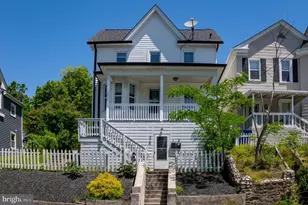 319 E A St, Brunswick, MD 21716 - Photo 1