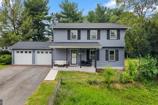 1412 Rollinghouse Dr, Frederick, MD 21703 - Photo 1
