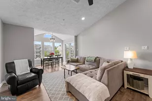 5601 Avonshire Pl, Frederick, MD 21703 - Photo 1