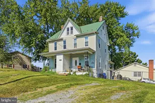 815 Maple Ave N, Brunswick, MD 21716 - Photo 1