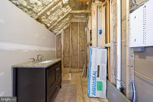 25 6th Street W, Frederick, MD 21701 - Photo 53