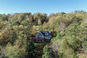 340 Grandview Dr, Oakland, MD 21550 - Photo 1