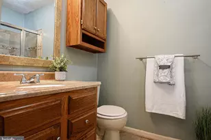 405 Ashton Ln, Abingdon, MD 21009 - Photo 17