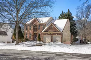 9226 Curtis Dr, Columbia, MD 21045 - Photo 3