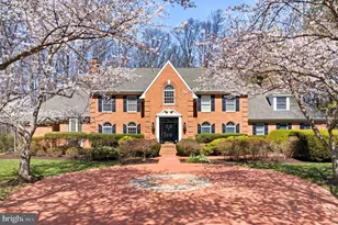 13822 Lakeside Dr, Clarksville, MD 21029 - Photo 1