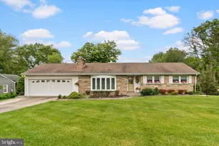 3118 Greenway Dr, Ellicott City, MD 21042 - Photo 1