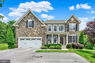 7510 Leafy Tree Ln, Ellicott City, MD 21043 - Photo 1
